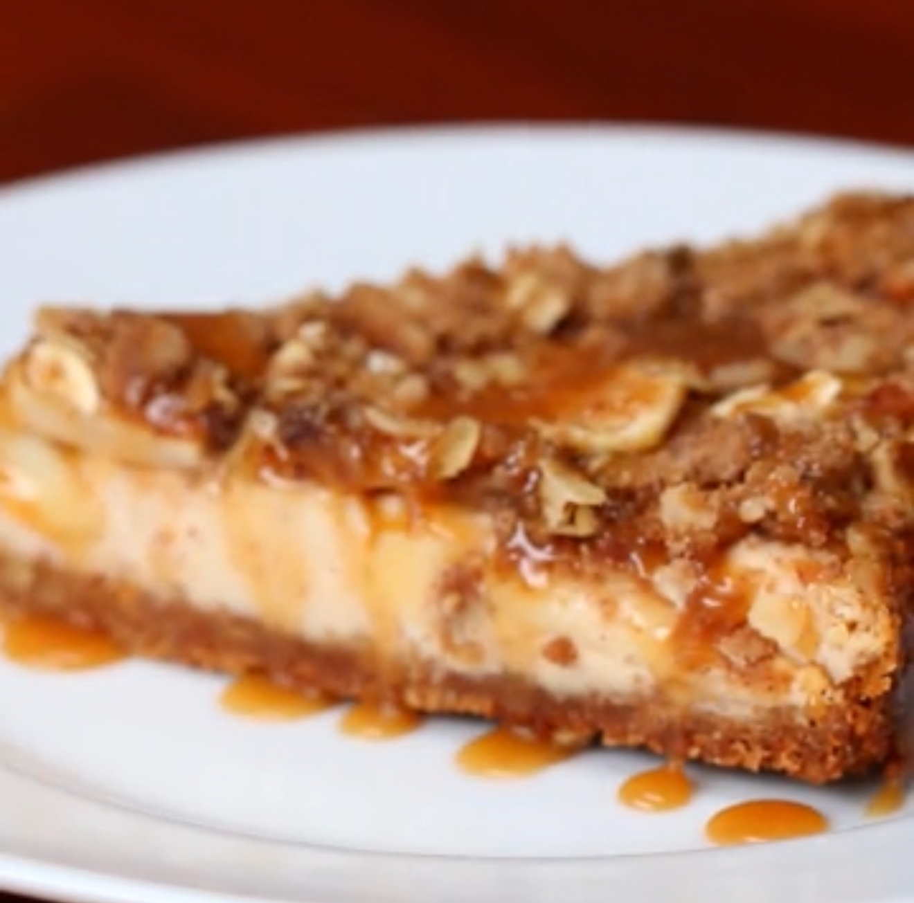 Чизкейк карамельно-яблочный